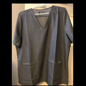 NWOT Figs Scrub Top in Grey